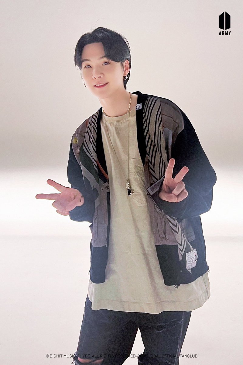 ArmyZapp's tweet photo. Agust D “D-DAY” Special Cut for ARMY (2) https://t.co/qE0zflWnHo