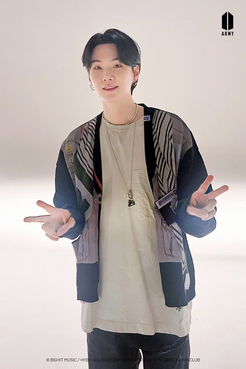 ArmyZapp's tweet photo. Agust D “D-DAY” Special Cut for ARMY (2) https://t.co/qE0zflWnHo