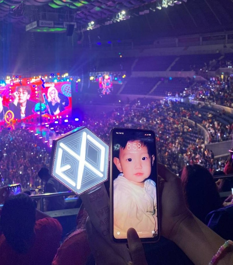 eriberry506's tweet photo. When the long-awaited day finally arrived, and I stood among the crowd, waiting for Baekhyun to grace the stage, I couldn't contain my happiness and gratitude. It was a dream come true. Thank you @B_hundred_Hyun for making me the happiest. See you again soon! https://t.co/LARPusZlDZ