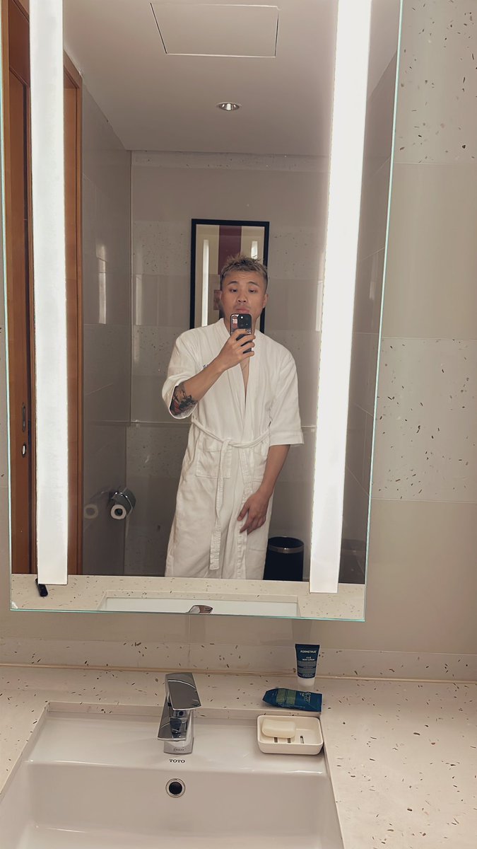 lbxxtj's tweet photo. 在万宁，想定居，想gap，现在这做游民，想在这工作哈哈。 https://t.co/yEzUeaG8QT
