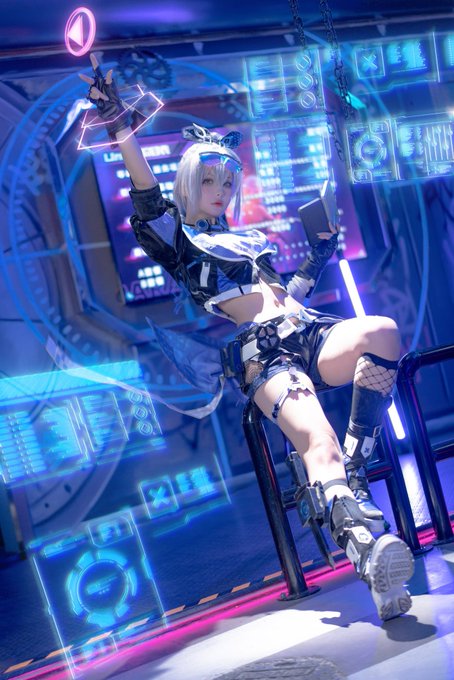 Twitterのコスプレ画像16