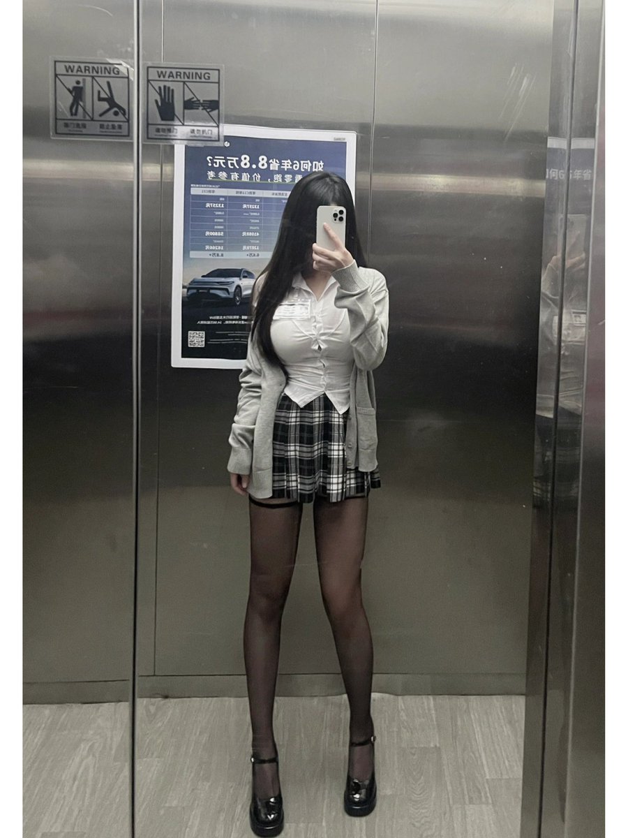 在床上他们都管我叫妈妈 https://t.co/kc32M7wEPe