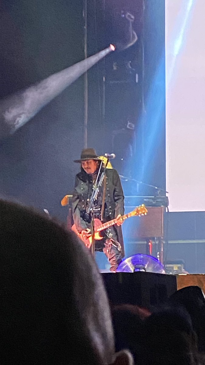 geridepp's tweet image. LQ Johnny Depp pics from Bulgaria Hollywood Vampires tour