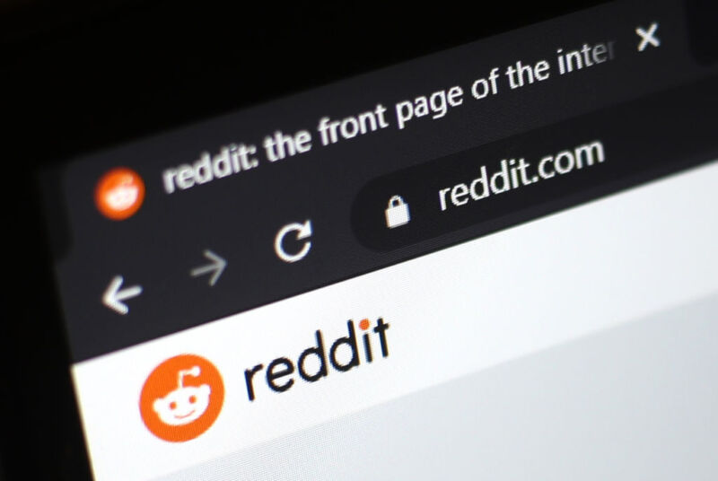 MoonWalker440's tweet image. API pricing protests caused Reddit to crash for 3 hours.
arstechnica.com/?p=1947293
#Reddit #Redditapi #RedditBlackout