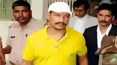 SaharaSamayNews's tweet photo. शूटर विजय यादव और असलम की मुलाकात काठमांडू में हुई थी. कुछ दिन पहले ही विजय नेपाल गया था

#JeevaMurderCase #VijayYadav #ConfessionVideo #latest #latestnews #trending #trendingnow #UttarPradesh #YogiAdityanath #lucknowcourt https://t.co/s6ezgPCkVS