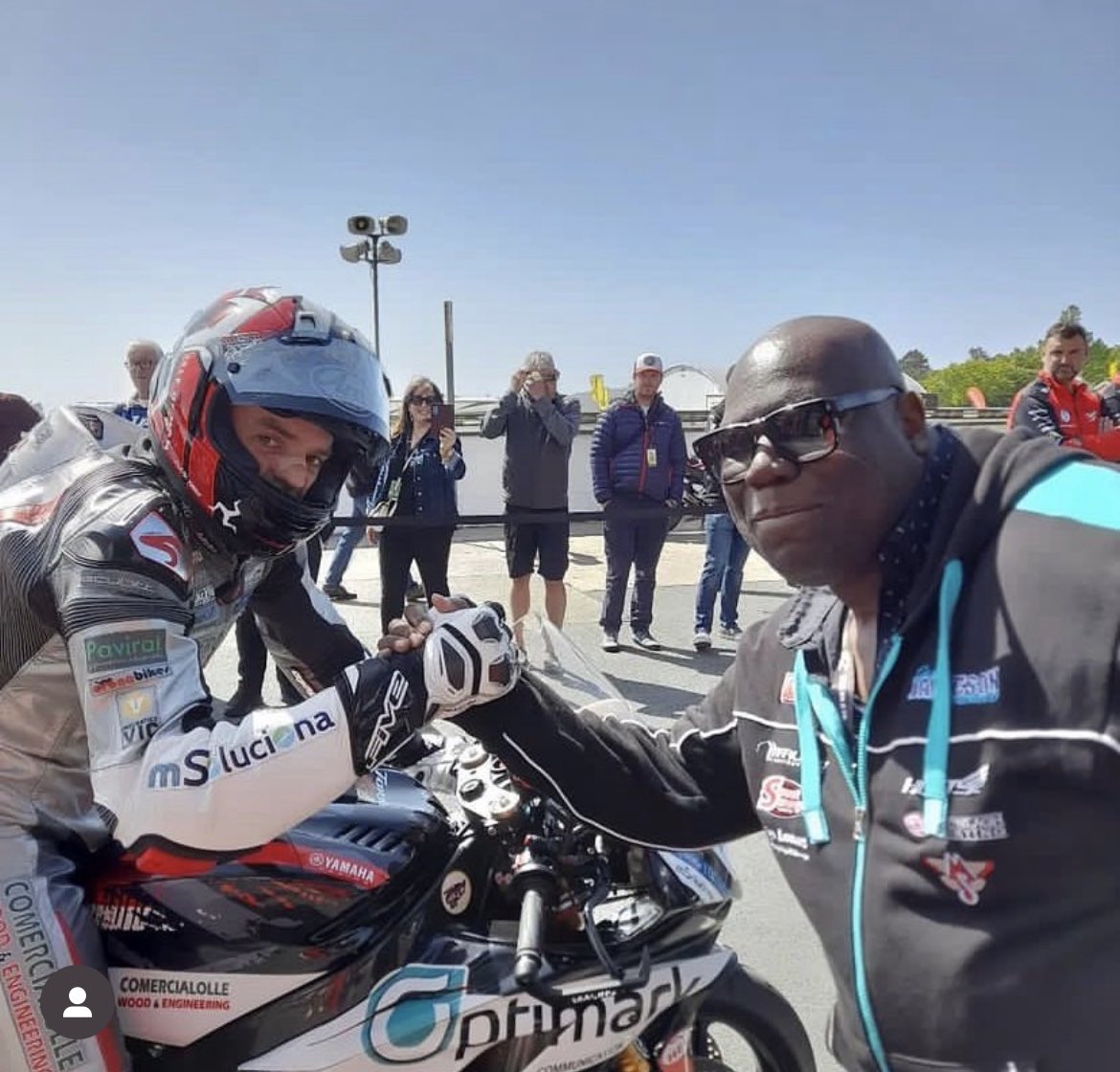 #EternoRaül & @Carl_Cox #iomtt 
2023 Pit line SS Race2 🏁 #4ever