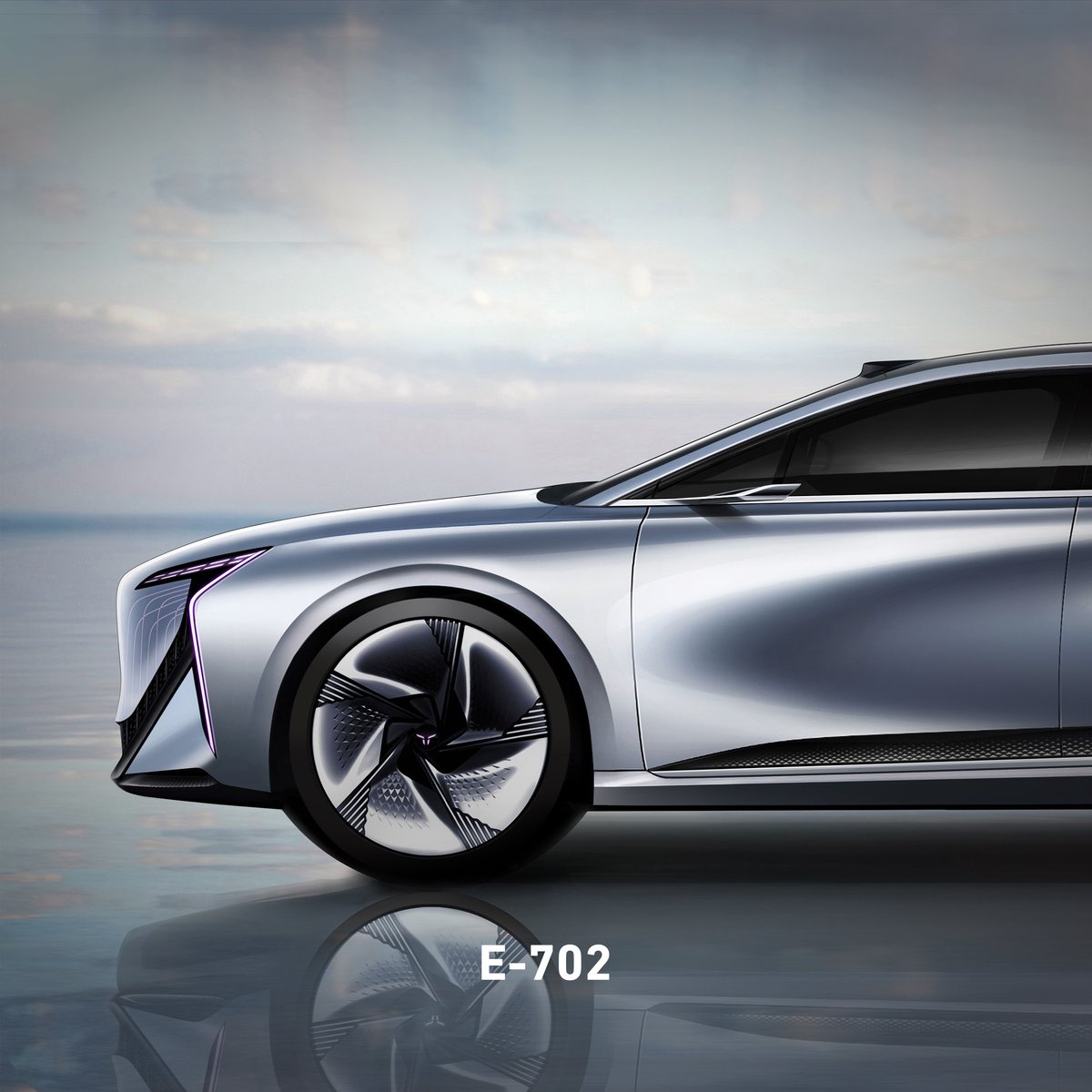 Hongqi KSA هونشي السعودية on Twitter "تعرفوا على سيارة E702