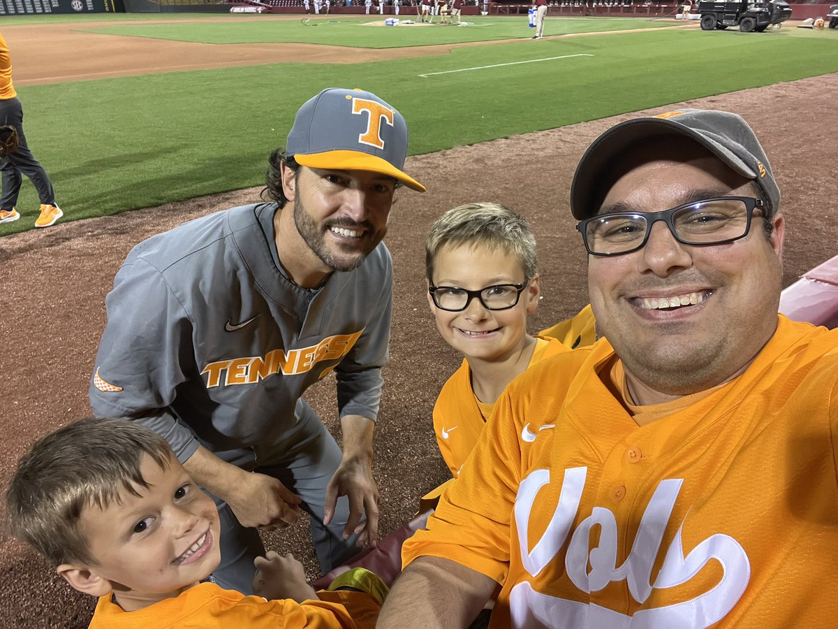 My son Cody to Tony Vitello after the game vs So. Carolina on 5-19-23: We are gonna see y’all in Omaha…

Tony: I hope so…

Cody: We will. 

Well played, son…GBO!!! 🍊🍊🍊 #Vols #GBO #OmahaBound #CollegeWorldSeries