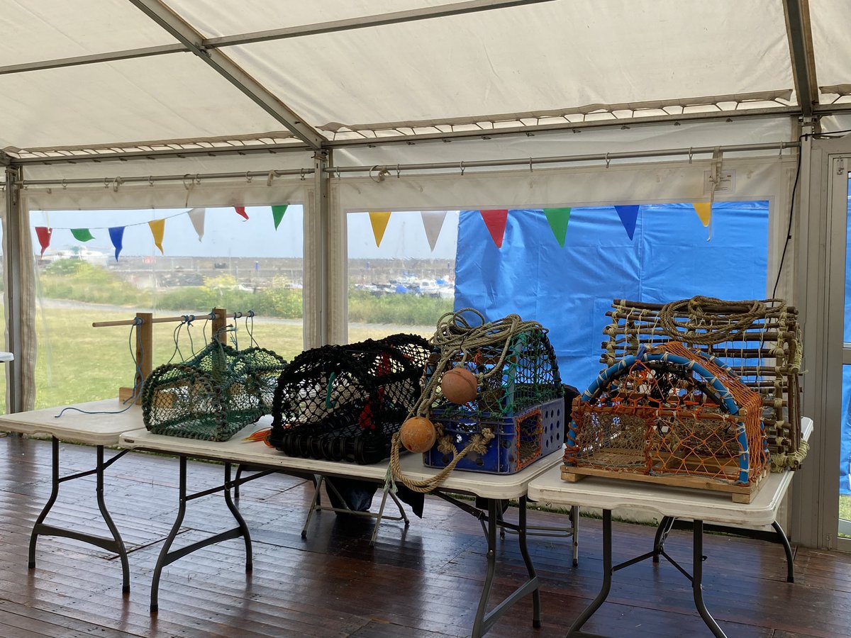BrunetLaing's tweet photo. Meaningful partnerships for learning to celebrate @WorldOceansDay in sunny Maidens' Harbour with our wonderful pupils from North Carrick and dedicated educators for sustainability. 
#LfS #SDGs #OutdoorLearning #TransformativeTeachingAndLearning https://t.co/0NEbxbMiZO
