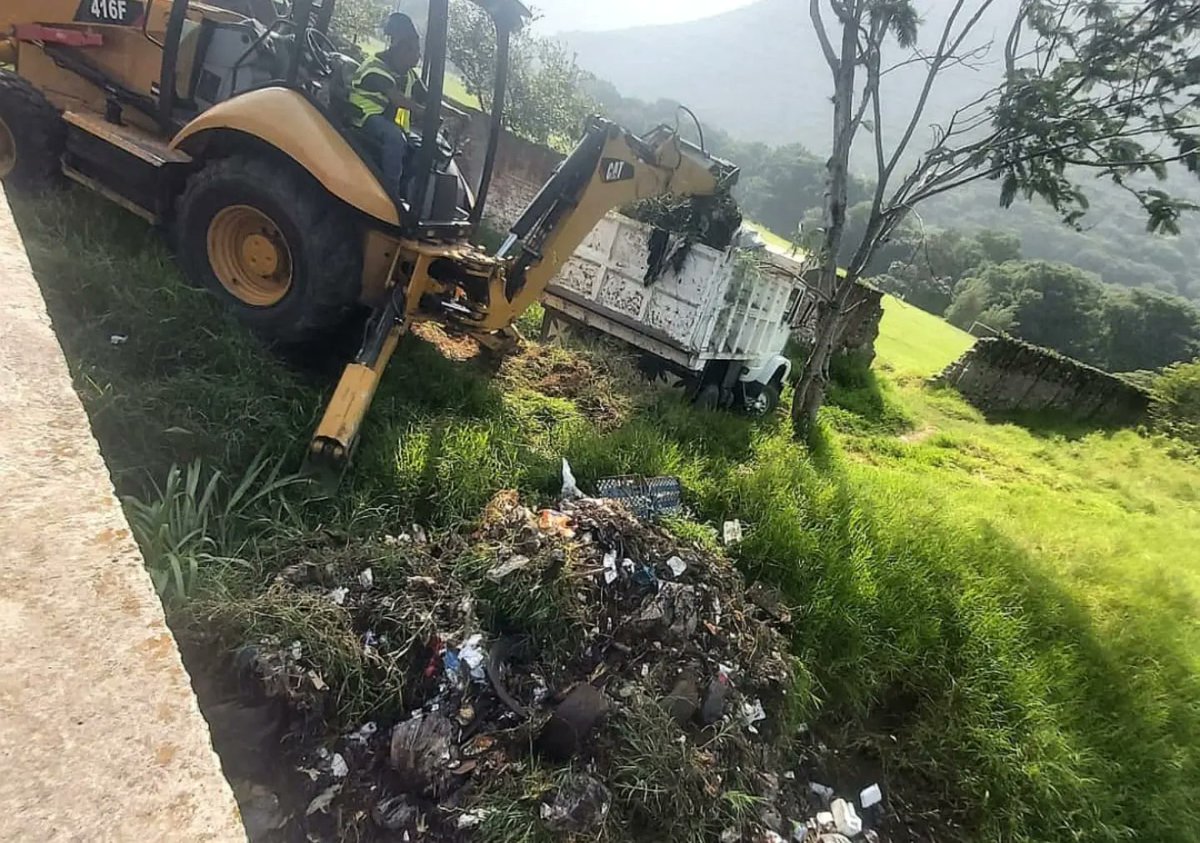 WikiOri's tweet photo. #NogalesVeracruz | “Buscamos que Nogales Veracruz sea una ciudad limpia”: @ErnestoTorresN

Nota: https://t.co/qh9LD8QzlY

Síguenos en Instagram 📸👉 https://t.co/hdrtEGw5RS 

#Orizaba #OrizabaPuebloMágico #Xalapa #Córdoba #Zongolica #Veracruz #BocaDelRío #BTS10thAnniversary #CDMX https://t.co/87UtVk94MP