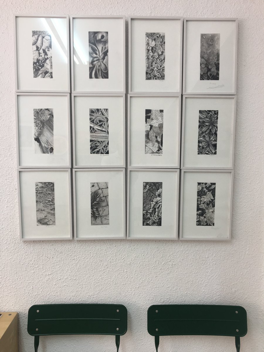 EspaiJacomart's tweet photo. Llàpis, tinta i carbó en una investigació conjunta, utilitzant el mateix format, de les aules de #pintura i #dibuix de #UPJesus @univ_po_pu_lar que ara s'exposa en @espaijacomart fins el 30 de juny i que pots visitar per les vesprades, de 17 a 20 hores. https://t.co/oGJLhkwfG8 https://t.co/11mVqE7qDT