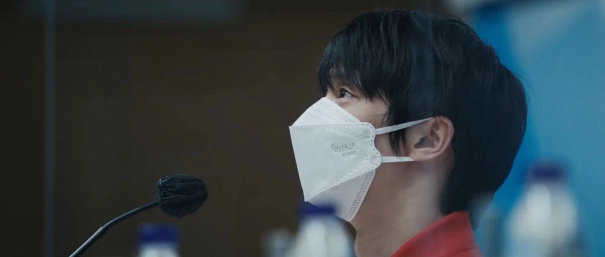 Pro_KKris1207's tweet photo. Lu Chuan,director of the film "Beijing 2022",spoke highly of #YuzuruHanyu. Artists typically become passionate in pursuit of their dream muse,aren't they? And I was truly impressed by Yuzu's careful selection of all collaborations.Never influenced by external factors❤️
#羽生結弦 https://t.co/pKe1aQFKUH