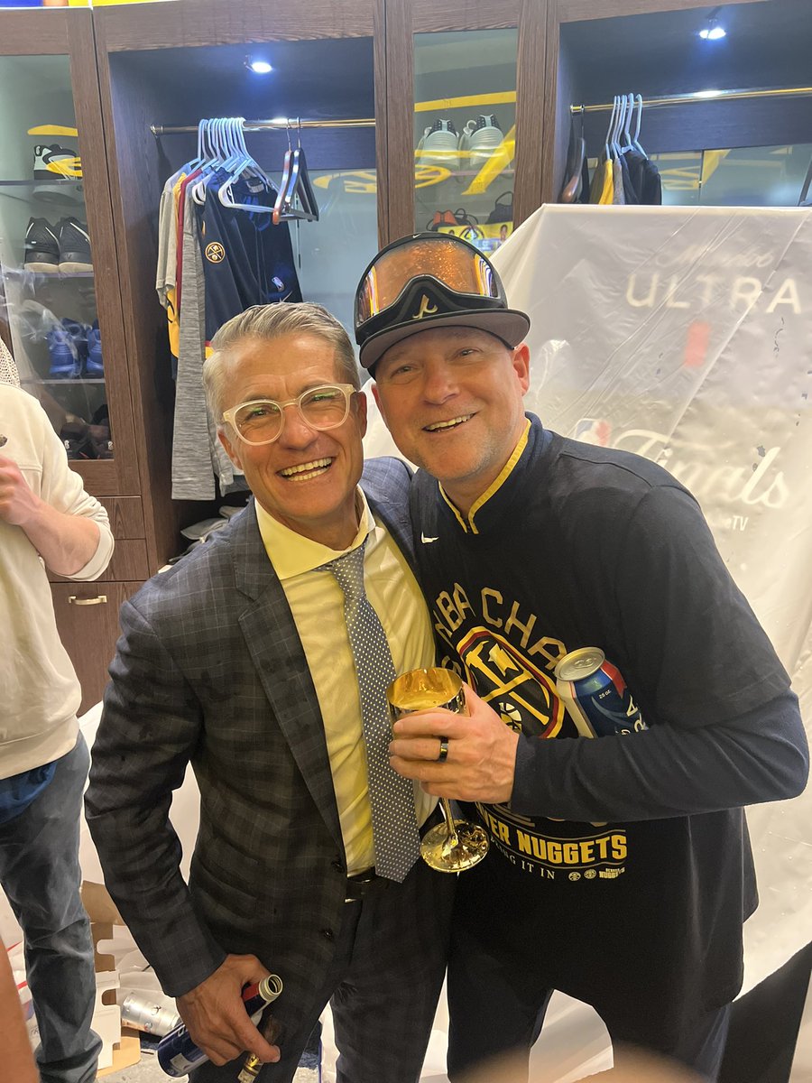 VicLombardi's tweet photo. This mfer can coach!!! https://t.co/LabWpOAuUA