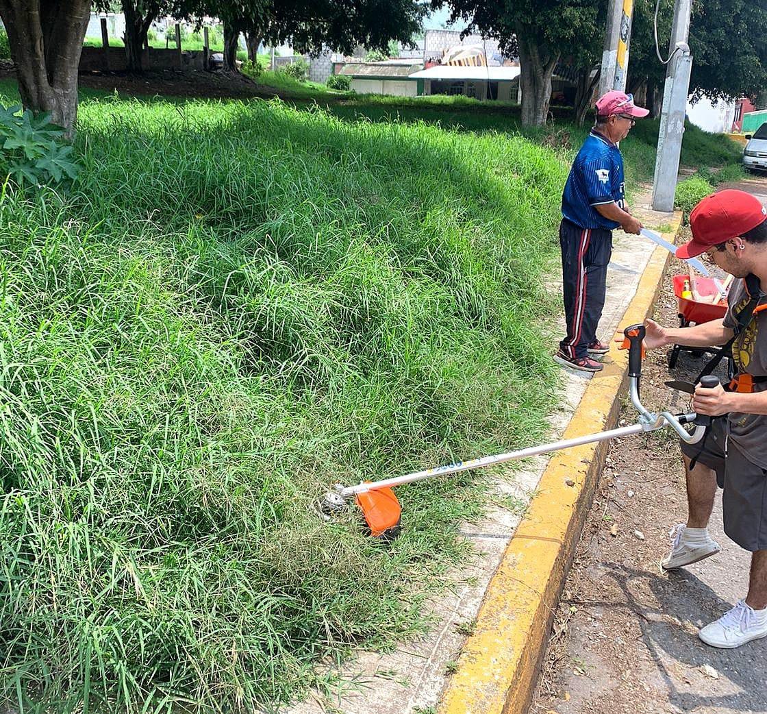 WikiOri's tweet photo. #NogalesVeracruz | “Trabajando en conjunto, realizamos mejores acciones”: @ErnestoTorresN

Nota: https://t.co/KysukS4hnR

Síguenos en Instagram 📸👉 https://t.co/hdrtEGw5RS

#Orizaba #OrizabaPuebloMágico #Xalapa #Zongolica #Córdoba #Veracruz #CDMX #BTS10thAnniversary #Berlusconi https://t.co/DdzcAV0JUe