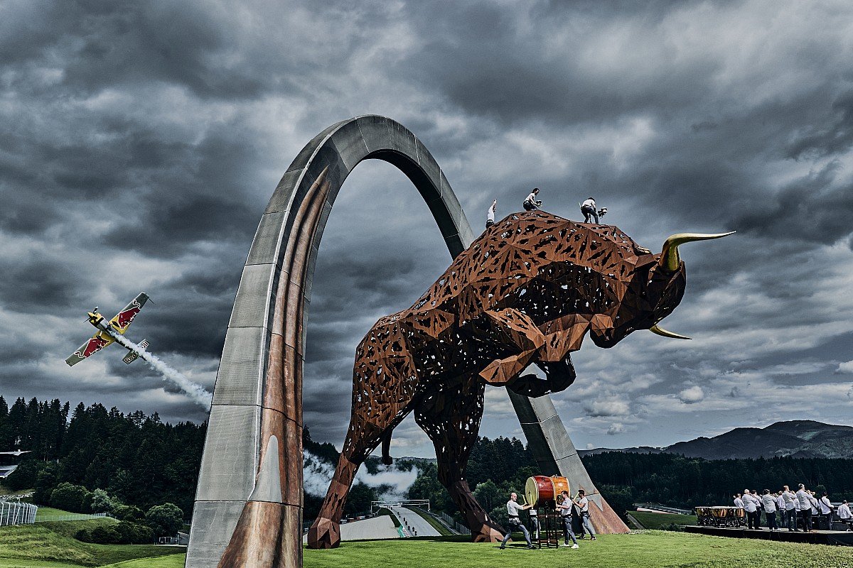 Stitchrage's tweet photo. Voy quitándole esa asistencias en las mismas pistas: Bahrein, España, Monza, Red Bull Ring y Canadá.
Así puedo aprender todas las demás pistas desde 0 sin asistencias. https://t.co/Pl3Y8oPyd9