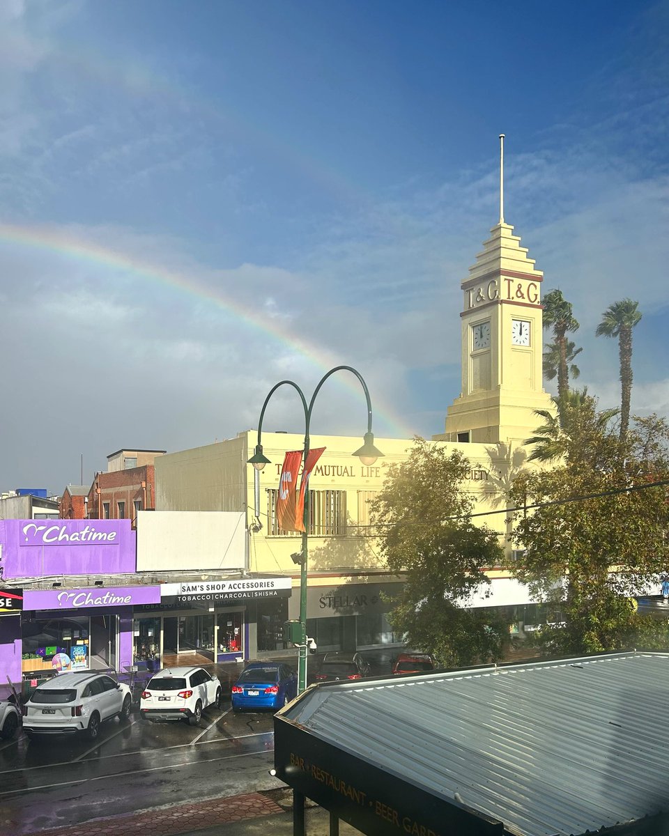 #rainbow after a quick downpour in Mildura. This is the future the left want. 🤣