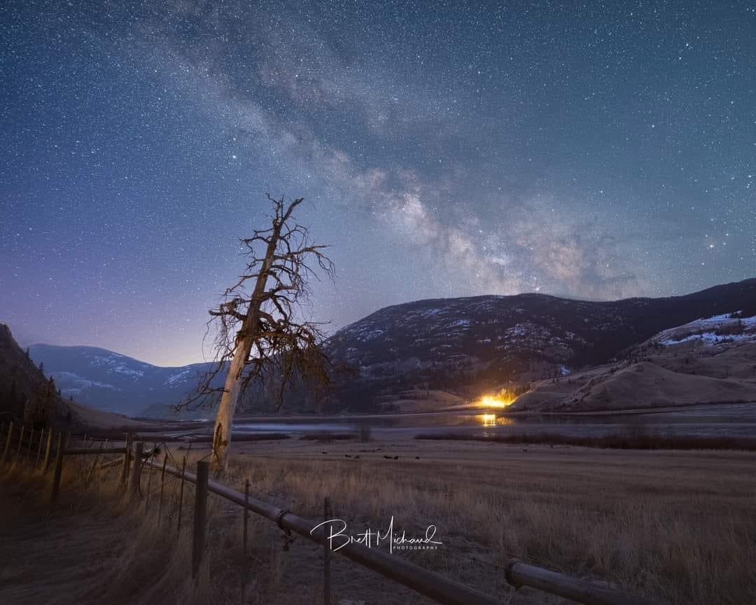 Good night. Picture from where I’m from the beautiful Nicola Valley. 
#GoodNight #NicolaValley #MerrittBC
#BCCanada #NativeAmerican