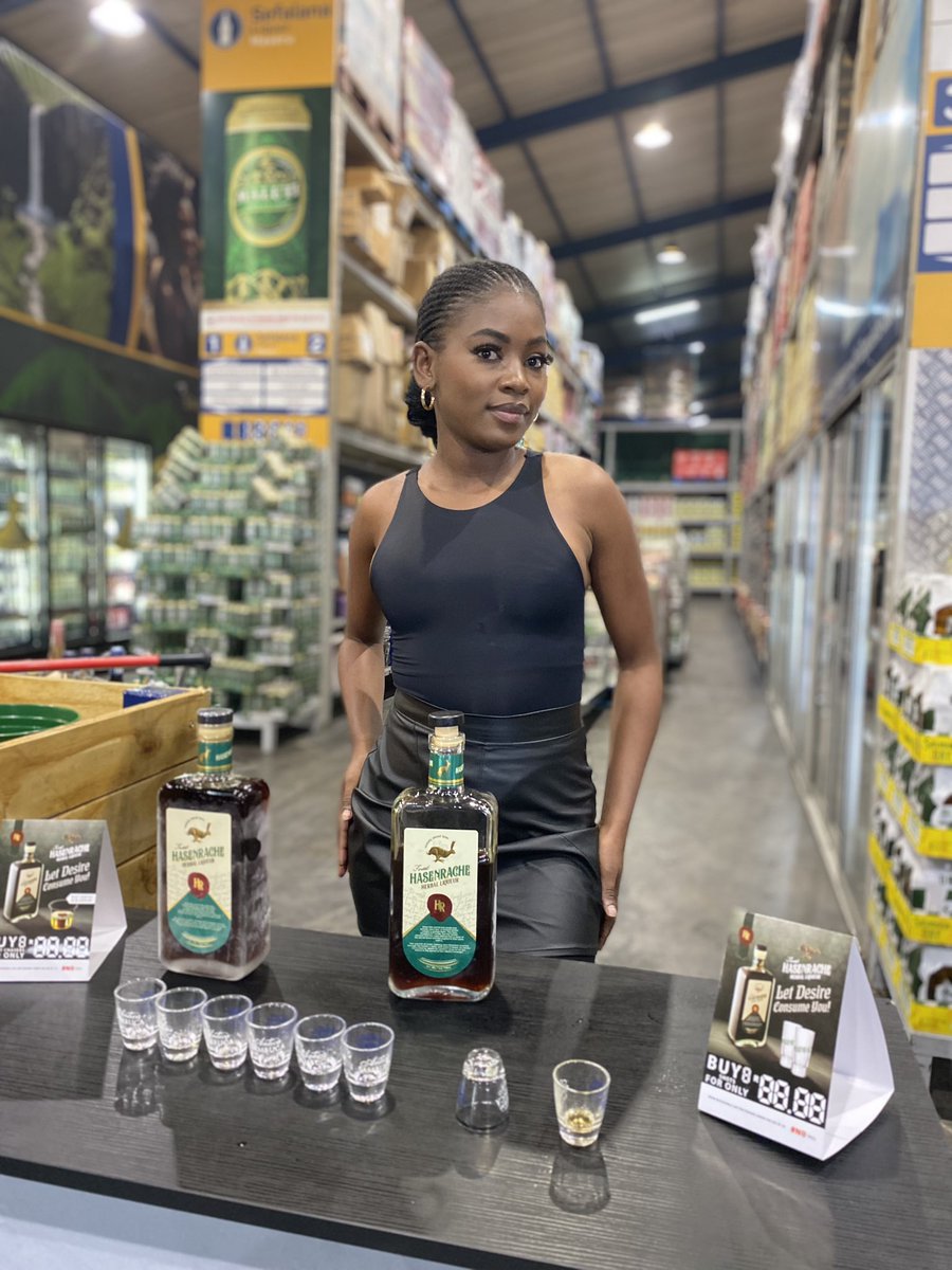 Good morning 🥰🥺
Our new kid on the block 🫶🏾One of the most smooth herbal liqueurs best served cold 👏🏾get this bottle of 750 ml for only M259.99 at Sefalana liquor store 
#Hasenrache
#Lstwitter 
#promogirl