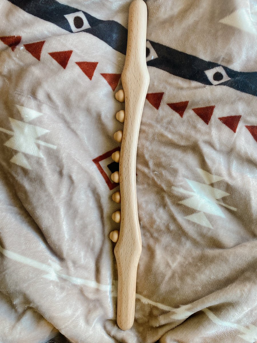 クソダセェて馬鹿にしてもらって構わないんだけどコレ自力で筋膜リリースする卑猥な棒
何が凄いって寝る前に首に敷くとリンパ流せて顔が小さくなる
探し求めてたけどこれ以上まともなデザイン見つけられなくて念願手に入れたんだよね https://t.co/8mNoMEbdUd