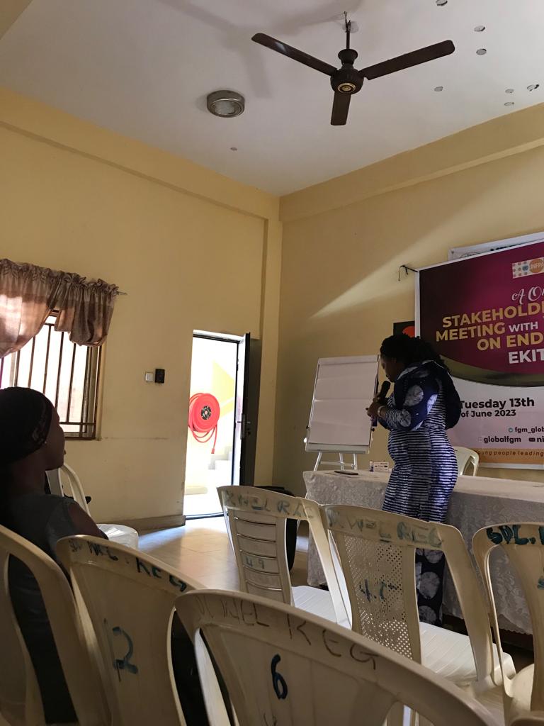 Happening at the moment; A One-Day Stakeholders dialogue meeting with young people on ending female genital mutilation in Ekiti state organized by @GYC_Nigeria in conjunction with @UNFPANigeria @UNFPA_WCARO @UNFPA
