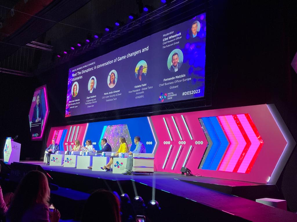 Meet The Disruptors: A conversation of Game changers and Visionaries. #DES2023

Clint Wheelock, <a href="/TheFuturumGroup/">The Futurum Group</a> 
María José Talavera, <a href="/vmware_es/">VMware_ES</a> 
Zigor Gaubeca,  Grupo Aire
María Jesús Almazor, <a href="/TelefonicaTech/">Telefónica Tech</a> 
Violeta Fabé,  <a href="/Kyndryl/">Kyndryl</a> 
Fernando Matzkin, <a href="/Globant/">Globant</a>