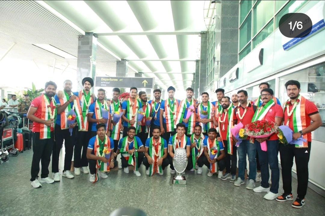 Congratulations to our alumni Mr. Darshan Kamalakar and our Junior Men's Hockey Team for the incredible success! 

Your perseverance is an inspiration to everyone! Happy to see you grow and serve our Country's athletes.

Cheers to you and your team for the achievement 👏👏