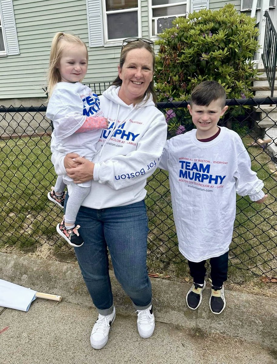 Some of Team Murphy’s youngest members! ❤️
#TeamMurphy #comingtogether #actionnotjustwords #bospoli