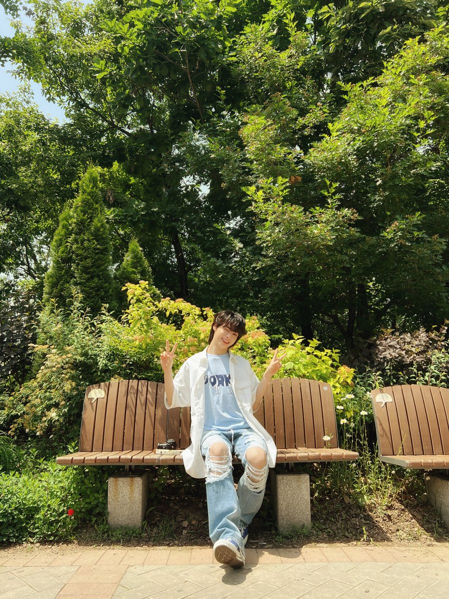 TPST_twt's tweet photo. [#한빈] 또 가고 싶당~ 💚💛🧡 https://t.co/ggC90lj4Lt