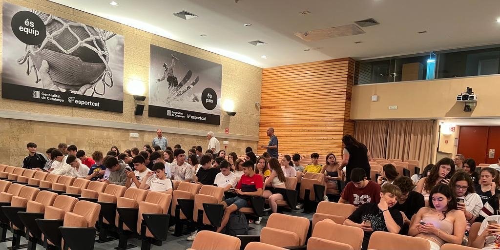 CARSantCugat's tweet image. El Centre de Tecnificació d'Esplugues, CTE BLUME, col·labora amb el Projecte Mentis, que dóna suport a la salut mental a través de l'entorn de l'esportista d'alt rendiment.
🤝 @MENTiS_eplus
@esportcat @UABBarcelona
#esportcat