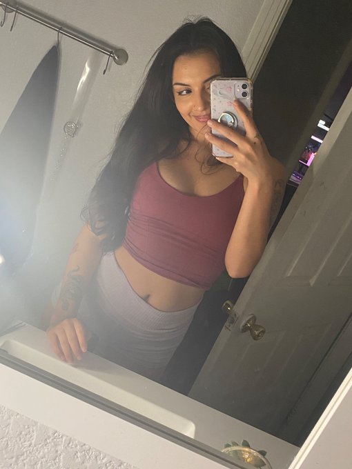 Nighty night world https://t.co/x2UfwVkWhu