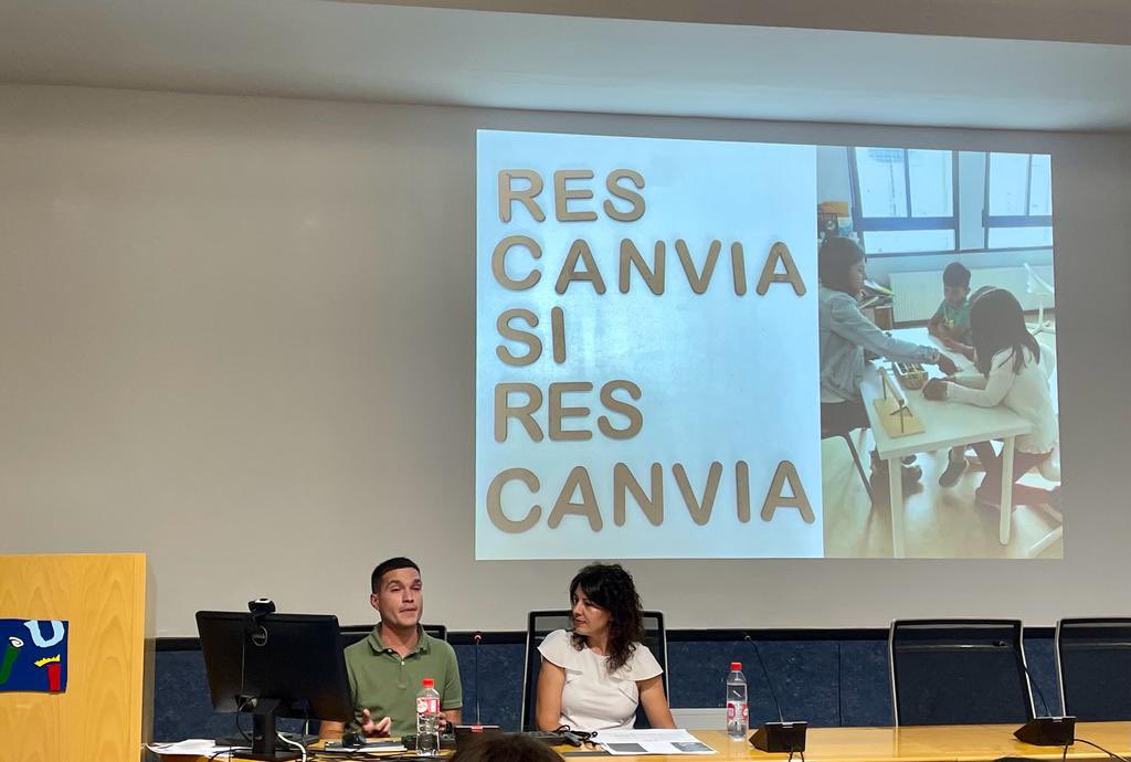 GVA_Cefire's tweet photo. 💡 Continuem amb les experiències PROA+ dels nostres centres. És el torn del 🏫 CRA Celumbres (Portell, Cinctorres i Castellfort) que ha fet un canvi de mirada 👀 i començar a treballar per una escola rural, activa i inclusiva.  #JornadesPROAPlus https://t.co/xumjDcdaJn