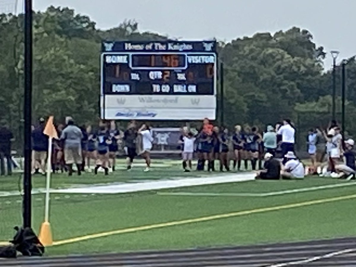 teacherdone31's tweet image. Celebrating 🥳 Colgan ⚽️ State Champions and HS 🎓graduates #nextlevelloading🙌🏾 #college📚 #soccer⚽️ #dynamic💥#studentathletes💪🏾