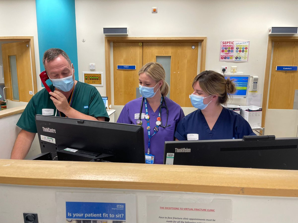 CHFTNHS's tweet photo. ⚠️We are due to be affected by the national junior doctors’ industrial action between 7am on Wednesday 14th June and 7am on Saturday 17th June.⚠️ 

We expect there will be long waits in our A&amp;E departments during this time: https://t.co/Pf7DEEgCnX https://t.co/fO41G6D7dz