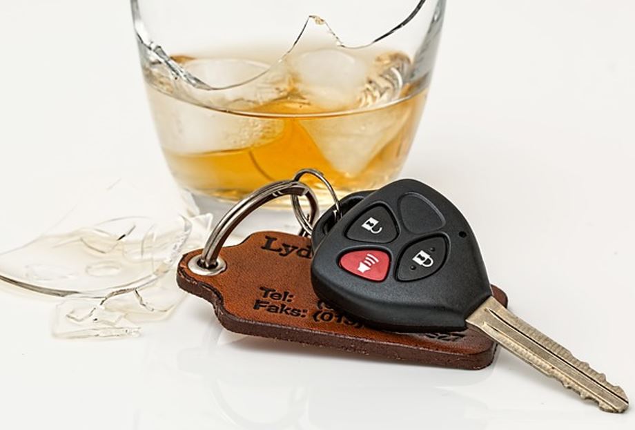 If you’re planning to have an alcoholic drink this summer, then have a great time, but please leave your car at home – that is the message from <a href="/Northants_RPT/">Northants Roads Policing Team</a> following 12 arrests across the county over this weekend (June 10-11). Read more...ow.ly/Vbqc50OMJtt
#OpJourney