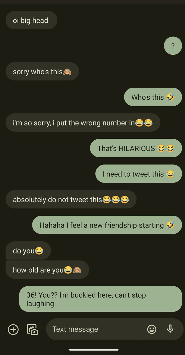 peapodmum's tweet photo. I had this messaging conversation today. First time it's ever happened and I'm so glad it did 🤣 #wrongnumber #buttdialed #messagingfails #textfail https://t.co/FH1bxoKvsh