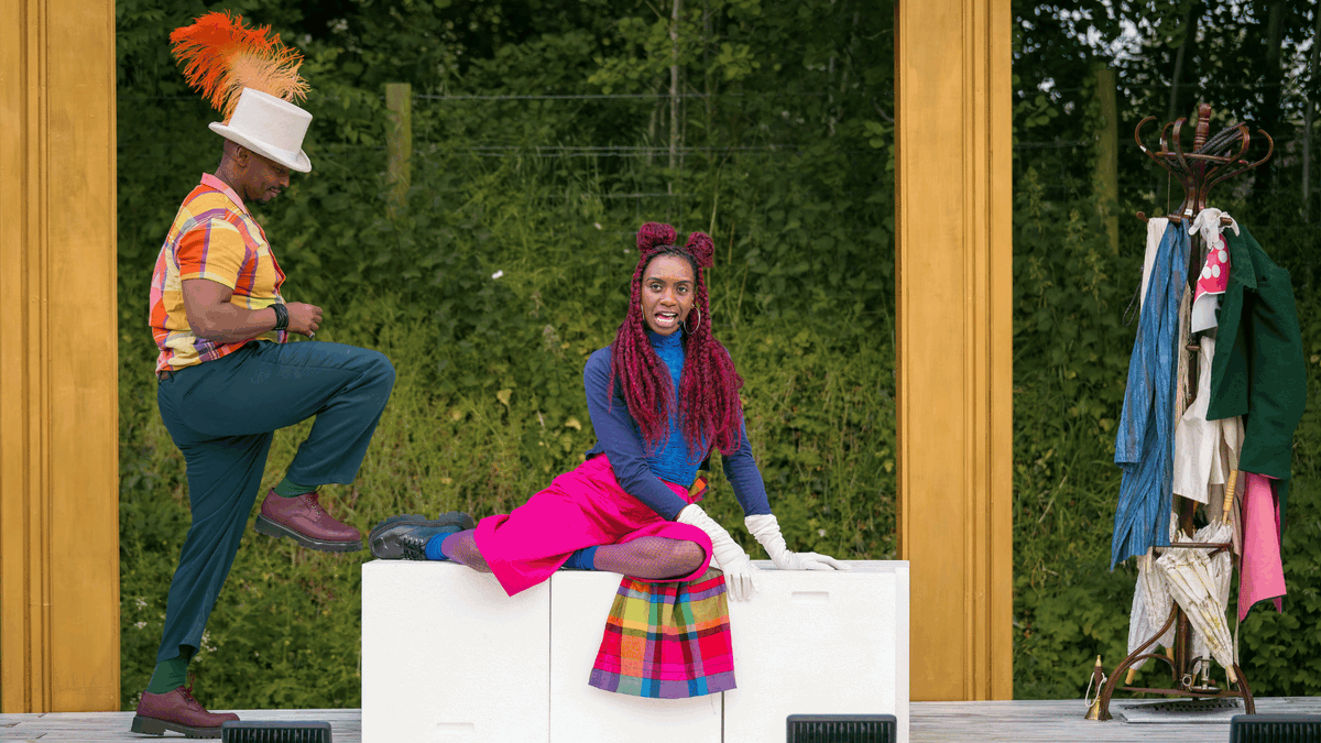WatermillTh's tweet photo. Your first look at Mansfield Park 👀@twogents 

Now playing on tour until 24 JUN, followed by a limited run at The Watermill from 28 JUN to 8 JUL ✨ 

Book the tour https://t.co/uoFASbXbLv
Book The Watermill https://t.co/EBPW9x5Xqi

📸 @NigelRGlasgow https://t.co/UQ0rewuxm8