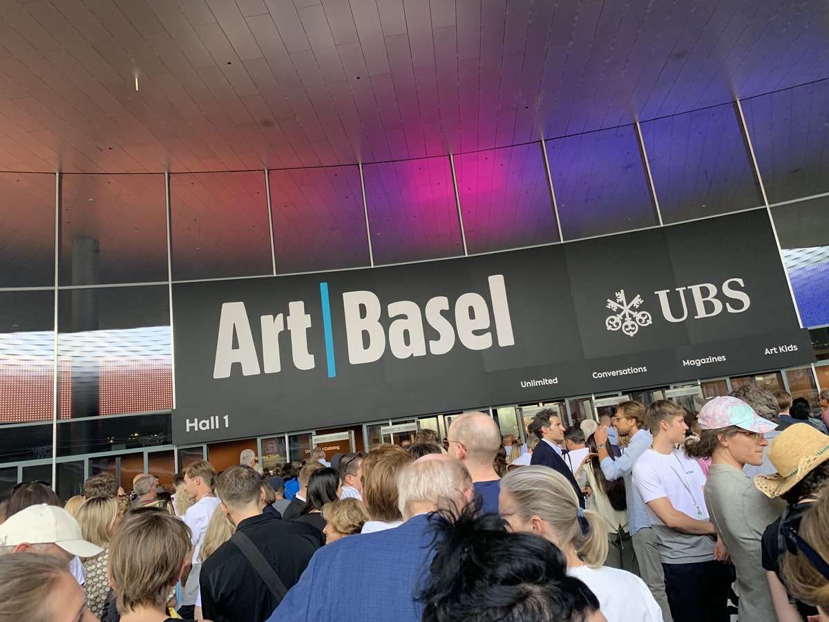 Bâle vaut bien une messe 
#artbasel2023