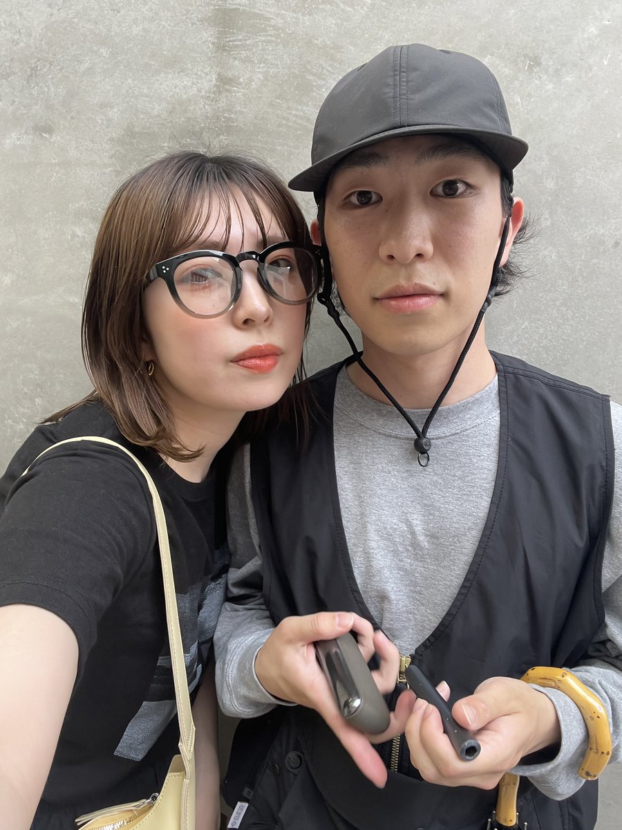 poon613's tweet photo. ゆかちゃんのプレゼント包装のセンス神すぎるやろ🤷‍♀️🤷🏼‍♀️ https://t.co/2nFXUysJ4d