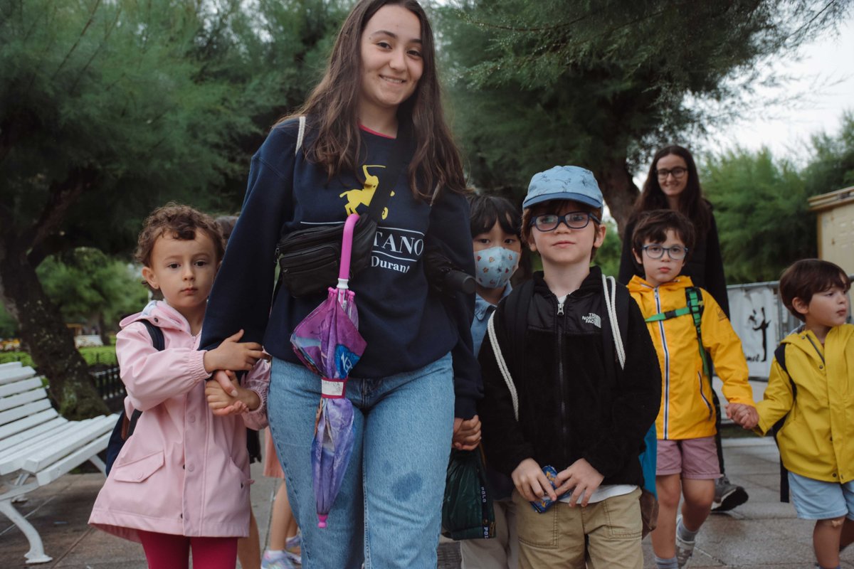 ¡No pierdas la oportunidad de que tus hijos/as vivan un verano inolvidable mientras mejoran sus habilidades lingüísticas! 🙌🏻
ow.ly/Qbnz50OMJcu