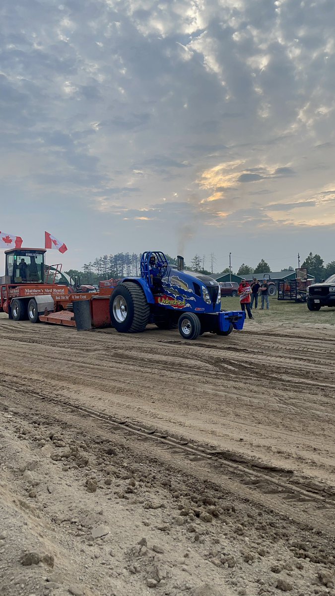 mattdirka's tweet image. Dungannon Super Pull this Saturday!