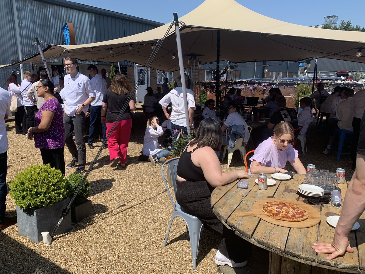 Stuart ascott tweet media