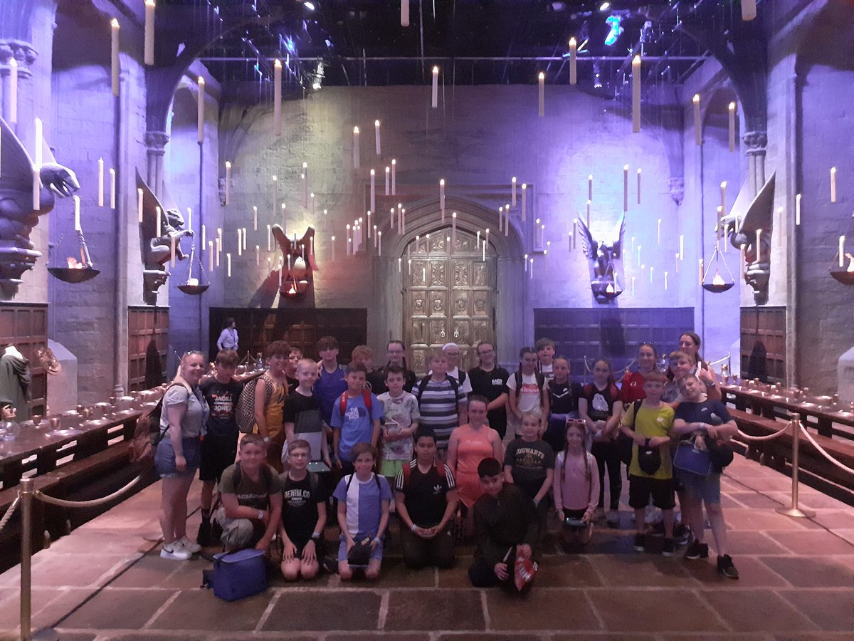 DeltaPheasantB's tweet photo. Y6 Residential Day 1 - The children loved their Harry Potter workshop about 'costume distressing' and getting close to the actual costumes worn on set (even Hagrid's ACTUAL trousers) before having a tour around the studios! https://t.co/sjUQod98vs