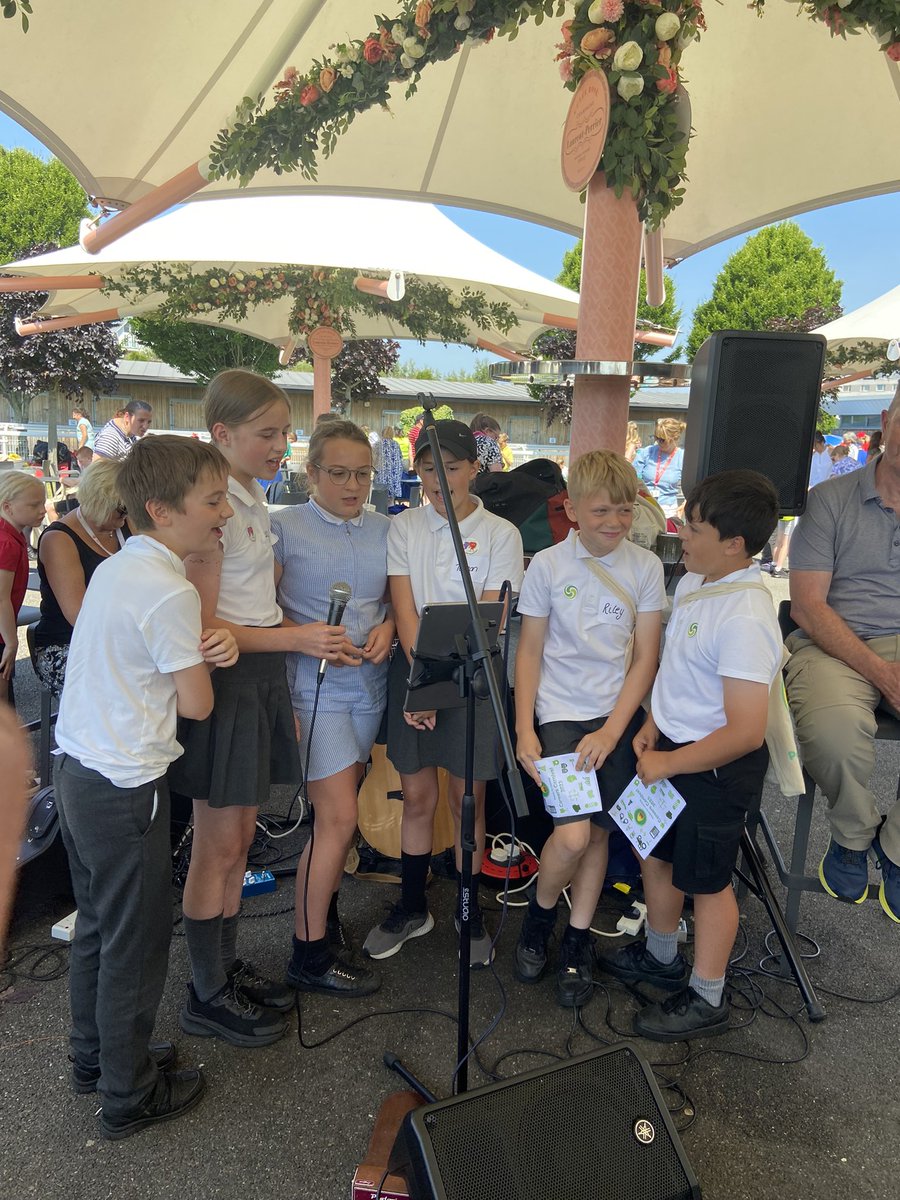 Mrs Guttridge tweet media