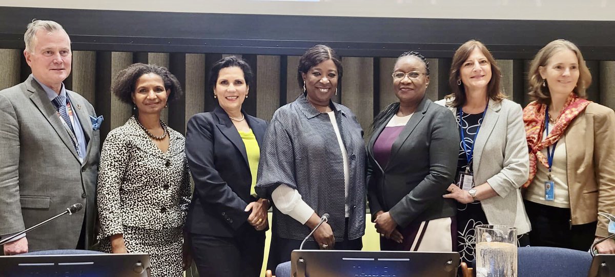 dienekeita's tweet image. The @UNFPA #ProgramDay at the #ExecutiveBoard this month . I am proudly surrounded by our amazing regional directors working tirelessly to #LeaveNoOneBehind everywhere @bjornunfpa @amatavel @LailaBaker64 @LZigomo @ssottoli @BauerFlorence