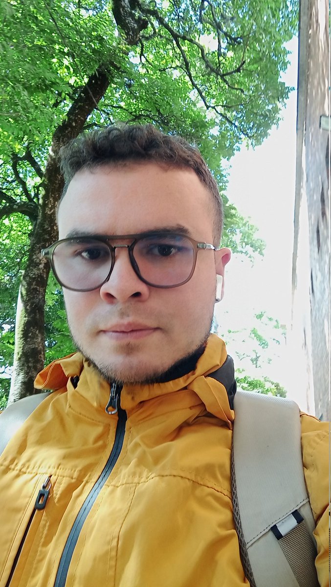 juansho1990's tweet photo. Con la mejor energía https://t.co/FyOoT8jOUu