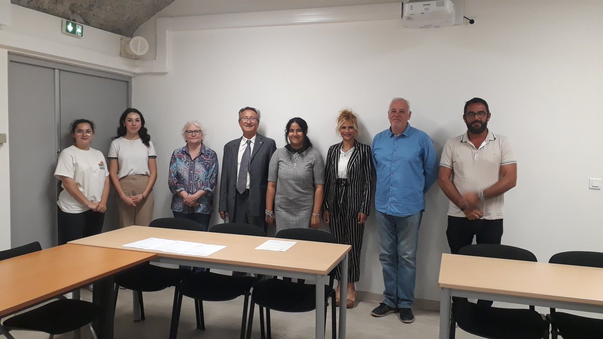 Lancement du 1er parrainage dans le cadre de la fondation Un avenir ensemble avec la SMLH. On souhaite au parrain et à sa filleule du <a href="/Lycee_Bonaparte/">Lycée Bonaparte</a>  une belle route durant ce compagnonnage!
