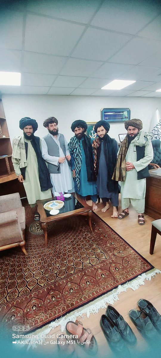 Alhedayat111's tweet photo. سبحان الله.
دې عکس ته به نو څه ولیکل شي، یقیناً دالفاظو په ترکیب کې ناتوانه یم.
رب دې داُمت دا ستره هستۍ ترډېره لري https://t.co/u49KjVcxOF