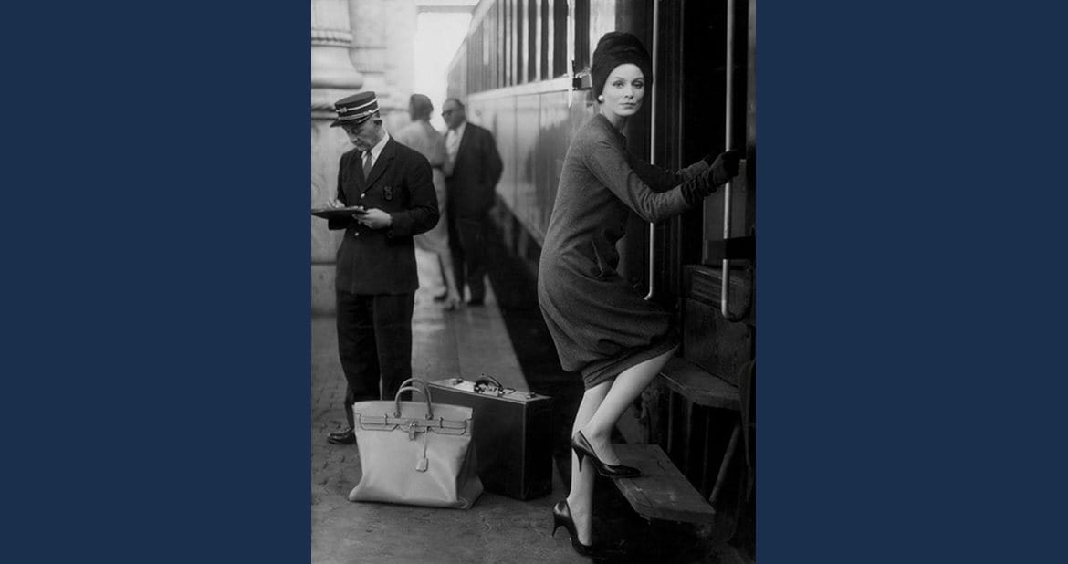 ∎

Nicole de Lamargé

(born 1938-1969)

is a French model.

Photographed by the greatest professionals of the 1960s, present on many magazine covers of the time, she belongs to the
history of the fashion of the 
“sixties”.

Gare de Lyon
Paris

1949

© Willy Rizzo