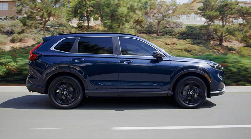 motoraty's tweet photo. 2024 Honda CR-V Arrives Offering A Fresh Hybrid Sport-L Model
https://t.co/oSmFJ5gxSn https://t.co/x9HC7aUvaV