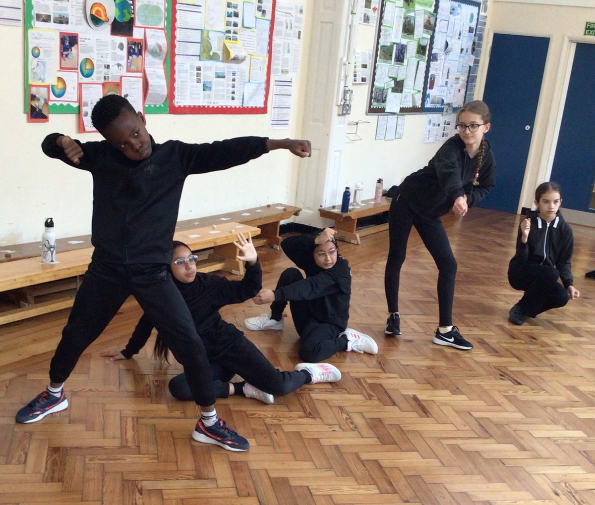 Battle_Academy's tweet photo. Shakespeare just got cool! Year 6 learning and performing Macbeth with 'Rapspeare'. #raptastic #thebard #doubledoubletoilandtrouble https://t.co/MnlxLT0Hzw